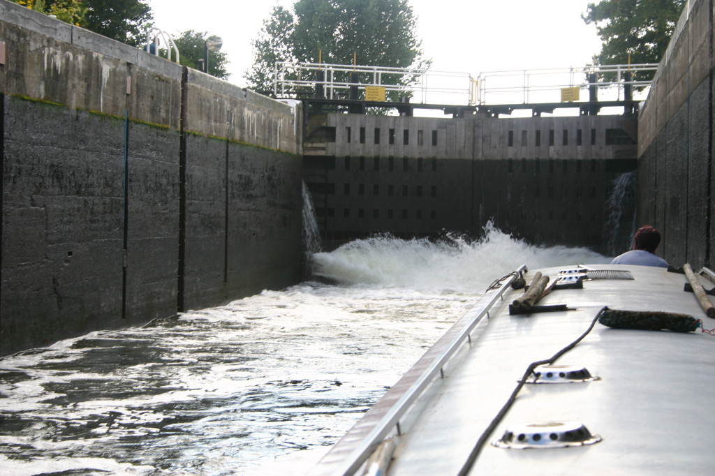 All Paddles Open with the boat the back of the lock. DO NOT try this at home