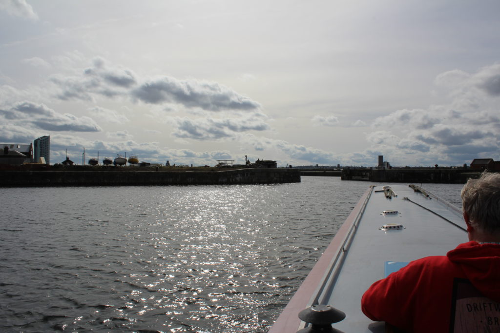 Salisbury Dock through to Trafalgar Dock