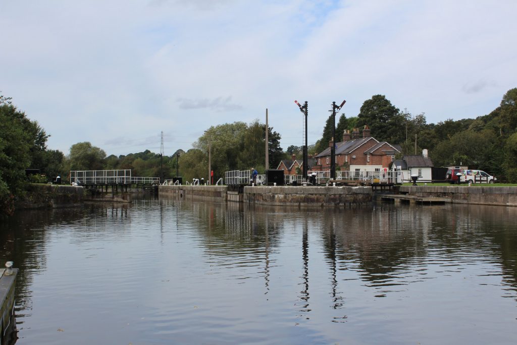 Saltersford Locks