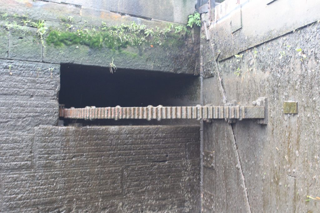 Hunt's Locks No 2